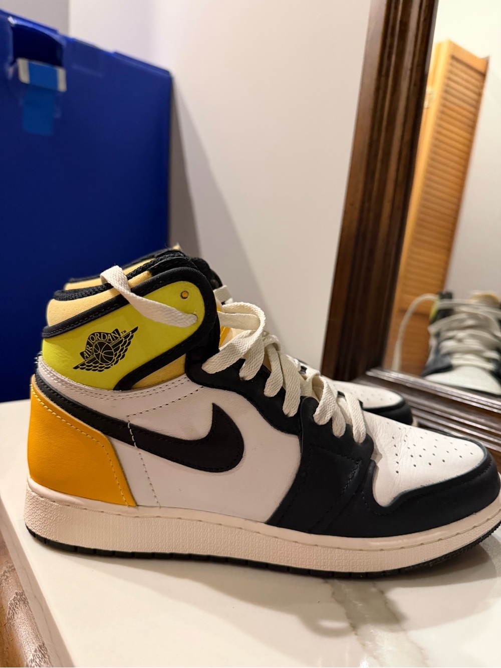 Air Jordan 1 Retro High OG GS ‘Volt Gold’ - 6Y